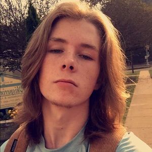 Meet your Posher, Travis